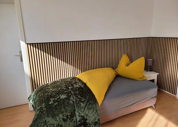Carl-Schmaecke-Strasse 7